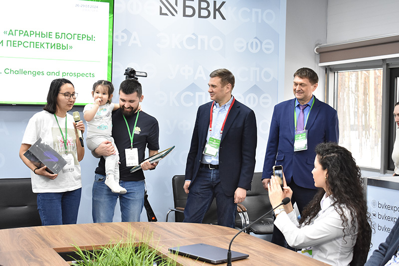 Аграрные блогеры со всей России встретились на форуме в Уфе